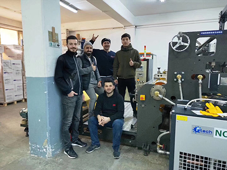 Модернизация оборудования для нанесения клея расплава на заказ для российского клиента